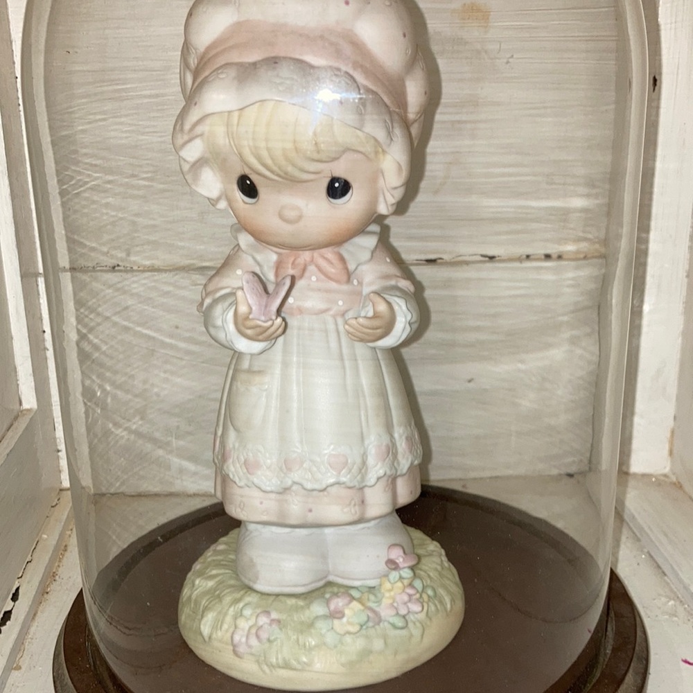 Numbered precious moment gods workshop doll
